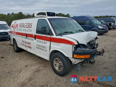 Czwarte zdjęcie samochodu z boku: 2018 CHEVROLET EXPRESS G3500 VIN:1GCZGHFG5J1221305 - miniatura