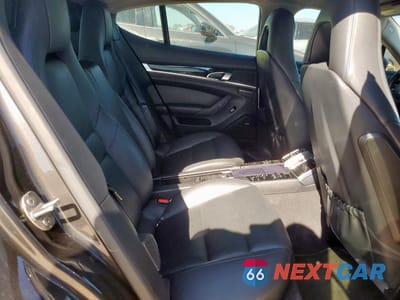 Zdjęcie 10 z 12 samochodu: 2014 PORSCHE PANAMERA 2 VIN:WP0AA2A76EL007808 - miniatura