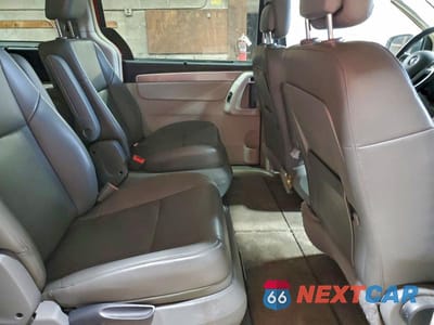 Zdjęcie 11 z 13 samochodu: 2011 VOLKSWAGEN ROUTAN SE VIN:2V4RW3DG8BR668318 - miniatura