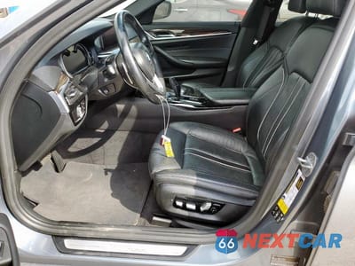 Zdjęcie 7 z 11 samochodu: 2019 BMW 530I XDRIVE SPORT VIN:WBAJA7C55KWW49596 - miniatura