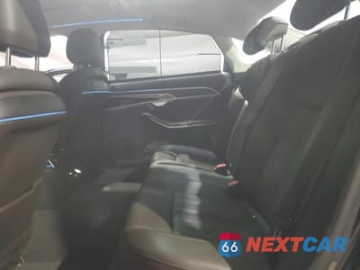 Zdjęcie 10 z 11 samochodu: 2019 AUDI A8 L VIN:WAU8DAF88KN007243 - miniatura