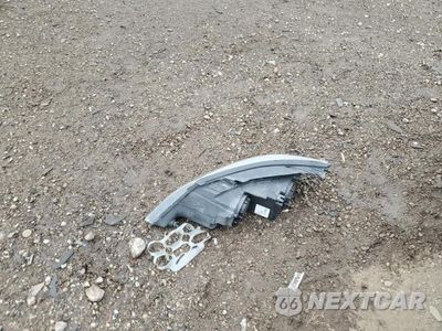 Zdjęcie 13 z 14 samochodu: 2011 KIA SORENTO BASE VIN:5XYKTCA12BG120324 - miniatura