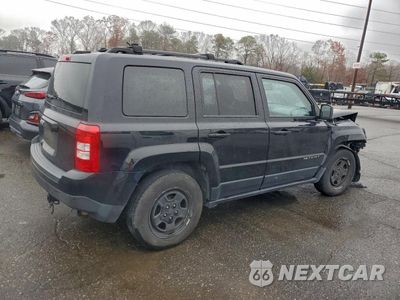Trzecie zdjęcie samochodu z tyłu: 2017 JEEP PATRIOT SPORT VIN:1C4NJPBA9HD162182 - miniatura