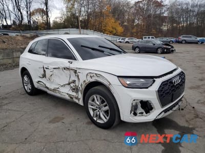 Czwarte zdjęcie samochodu z boku: 2023 AUDI Q5 PREMIUM 45 VIN:WA1GAAFY2P2155088 - miniatura