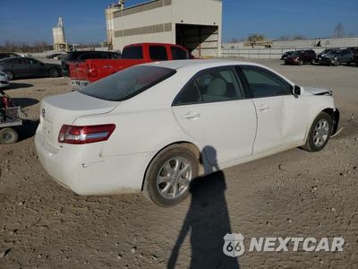 Trzecie zdjęcie samochodu z tyłu: 2011 TOYOTA CAMRY BASE VIN:4T4BF3EK0BR144163 - miniatura