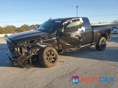 2024 RAM 2500 BIG HORN 3C6UR5DL3RG127219 - główne zdjęcie licytacji z USA - miniatura