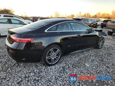 Trzecie zdjęcie samochodu z tyłu: 2018 MERCEDES-BENZ E 400 4MATIC VIN:WDD1J6GB1JF016465 - miniatura