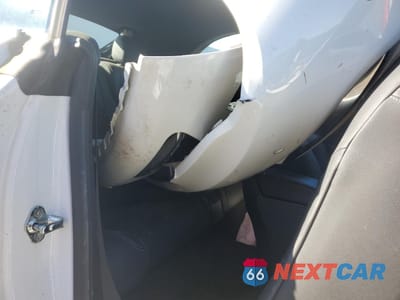 Zdjęcie 10 z 12 samochodu: 2019 BUICK CASCADA PREMIUM VIN:W04WH3N5XKG346005 - miniatura