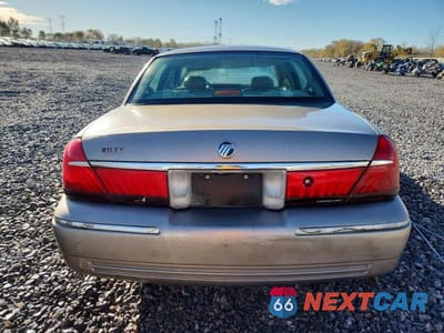 Zdjęcie 6 z 13 samochodu: 2001 MERCURY GRAND MARQUIS LS VIN:2MEFM75W31X643139 - miniatura