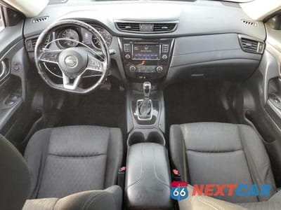 Zdjęcie 8 z 13 samochodu: 2020 NISSAN ROGUE S VIN:JN8AT2MT4LW037988 - miniatura