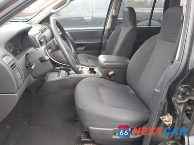 Zdjęcie 7 z 13 samochodu: 2004 JEEP GRAND CHEROKEE LAREDO VIN:1J4GW48N74C332200 - miniatura