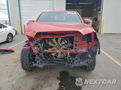 Piąte zdjęcie samochodu w środku: 2016 TOYOTA TACOMA TRD OFF-ROAD VIN:3TMCZ5AN0GM031377 - miniatura