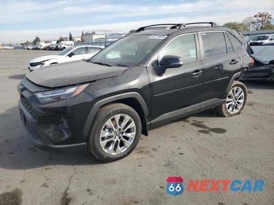 2025 TOYOTA RAV4 XLE PREMIUM 2T3C1RFVXSW421160 - główne zdjęcie licytacji z USA - miniatura