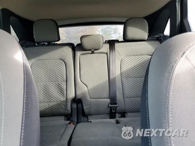 Zdjęcie 10 z 15 samochodu: 2020 FORD ESCAPE SE VIN:1FMCU9G68LUA98011 - miniatura