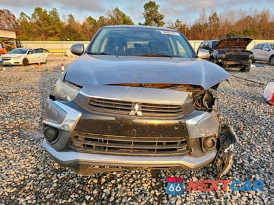 Piąte zdjęcie samochodu w środku: 2016 MITSUBISHI OUTLANDER SPORT ES VIN:JA4AP3AU2GZ053088 - miniatura