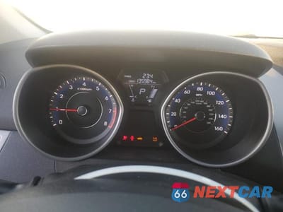 Zdjęcie 9 z 11 samochodu: 2012 HYUNDAI ELANTRA GLS VIN:KMHDH4AE5CU356268 - miniatura