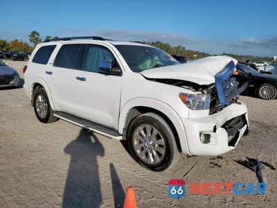 Czwarte zdjęcie samochodu z boku: 2012 TOYOTA SEQUOIA LIMITED VIN:5TDKY5G12CS038179 - miniatura