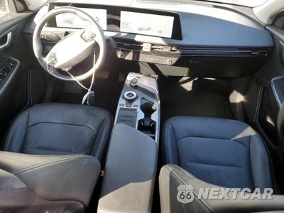 Zdjęcie 8 z 13 samochodu: 2022 KIA EV6 LIGHT VIN:KNDC34LA6N5058494 - miniatura