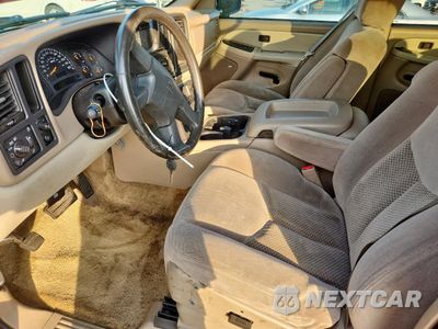 Zdjęcie 7 z 12 samochodu: 2003 CHEVROLET TAHOE C1500 VIN:1GNEC13ZX3R155966 - miniatura