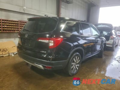 Trzecie zdjęcie samochodu z tyłu: 2019 HONDA PILOT EXL VIN:5FNYF6H57KB054937 - miniatura