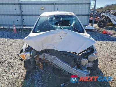 Piąte zdjęcie samochodu w środku: 2013 CHEVROLET SONIC LTZ VIN:1G1JE5SH0D4158867 - miniatura