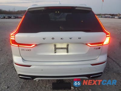 Zdjęcie 6 z 12 samochodu: 2019 VOLVO XC60 T6 R-DESIGN VIN:LYVA22RM7KB230771 - miniatura