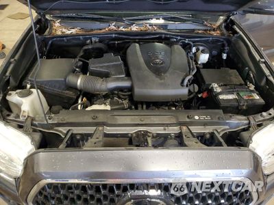 Zdjęcie 11 z 15 samochodu: 2019 TOYOTA TACOMA DOUBLE CAB VIN:5TFCZ5AN6KX181657 - miniatura