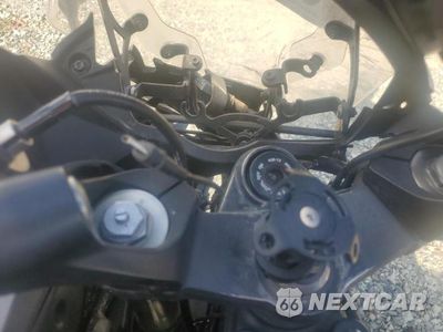Zdjęcie 7 z 8 samochodu: 2012 KAWASAKI ZX1000 G VIN:JKAZXCG15CA017338 - miniatura