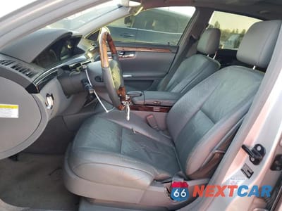 Zdjęcie 7 z 11 samochodu: 2008 MERCEDES-BENZ S 550 VIN:WDDNG71X38A166000 - miniatura