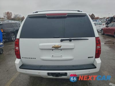 Zdjęcie 6 z 13 samochodu: 2007 CHEVROLET SUBURBAN K1500 VIN:3GNFK163X7G232064 - miniatura
