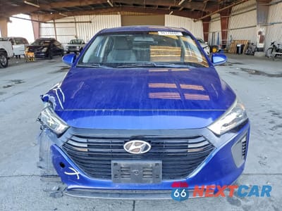 Piąte zdjęcie samochodu w środku: 2019 HYUNDAI IONIQ BLUE VIN:KMHC65LC3KU175624 - miniatura