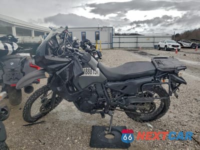Trzecie zdjęcie samochodu z tyłu: 2018 KAWASAKI KL650 E VIN:JKAKLEE19JDA93042 - miniatura