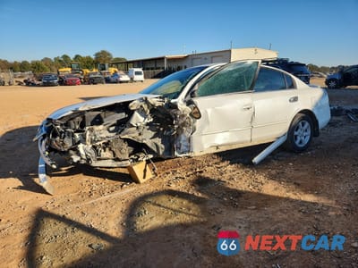 2004 NISSAN ALTIMA BASE 1N4AL11D84C100425 - główne zdjęcie licytacji z USA - miniatura