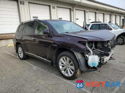 Czwarte zdjęcie samochodu z boku: 2013 TOYOTA HIGHLANDER HYBRID LIMITED VIN:JTEDC3EH2D2012908 - miniatura