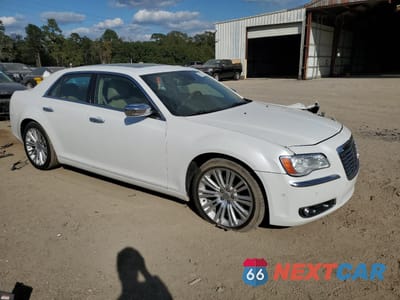 Czwarte zdjęcie samochodu z boku: 2011 CHRYSLER 300C VIN:2C3CA6CT3BH549830 - miniatura