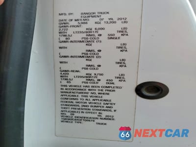 Zdjęcie 13 z 15 samochodu: 2013 CHEVROLET SILVERADO K3500 VIN:1GB3KZC84DF106679 - miniatura