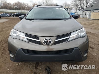 Piąte zdjęcie samochodu w środku: 2015 TOYOTA RAV4 LE VIN:JTMBFREV3FD153845 - miniatura