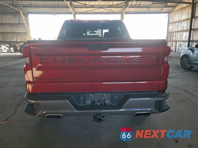 Zdjęcie 6 z 12 samochodu: 2019 CHEVROLET SILVERADO K1500 LT VIN:3GCUYDED8KG208087 - miniatura