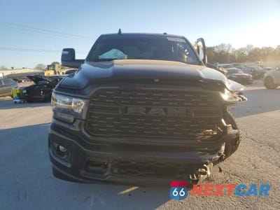 Piąte zdjęcie samochodu w środku: 2024 RAM 2500 BIG HORN VIN:3C6UR5DL3RG127219 - miniatura