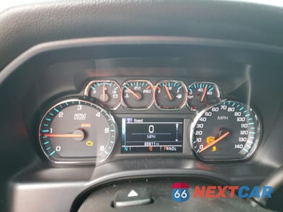 Zdjęcie 9 z 12 samochodu: 2018 CHEVROLET SILVERADO C1500 LT VIN:3GCPCRECXJG597832 - miniatura