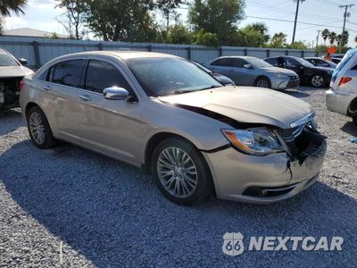 Czwarte zdjęcie samochodu z boku: 2013 CHRYSLER 200 LIMITED VIN:1C3CCBCG7DN593717 - miniatura