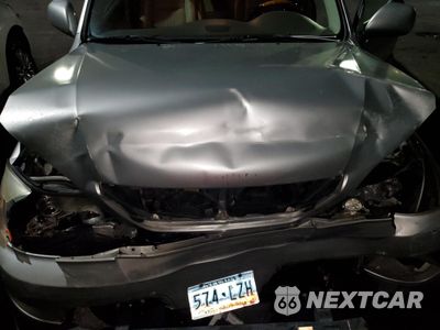 Zdjęcie 11 z 12 samochodu: 2005 LEXUS GX 470 VIN:JTJBT20X150086271 - miniatura