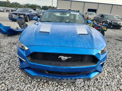 Piąte zdjęcie samochodu w środku: 2020 FORD MUSTANG VIN:1FATP8UH4L5156790 - miniatura
