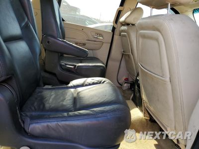 Zdjęcie 11 z 15 samochodu: 2008 CADILLAC ESCALADE ESV VIN:1GYFK66828R134773 - miniatura