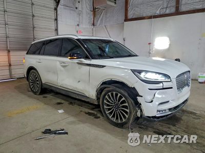 Czwarte zdjęcie samochodu z boku: 2021 LINCOLN AVIATOR RESERVE VIN:5LM5J7XC2MGL07428 - miniatura