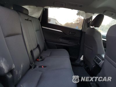 Zdjęcie 11 z 14 samochodu: 2016 TOYOTA HIGHLANDER LE VIN:5TDBKRFH3GS310011 - miniatura