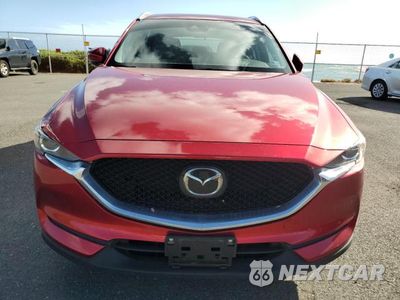 Piąte zdjęcie samochodu w środku: 2020 MAZDA CX-5 TOURING VIN:JM3KFBCM3L0837418 - miniatura