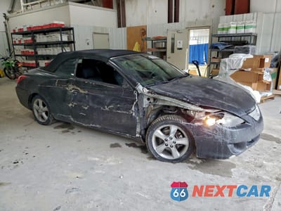 Czwarte zdjęcie samochodu z boku: 2006 TOYOTA CAMRY SOLARA SE VIN:4T1FA38P16U069478 - miniatura