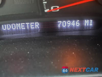 Zdjęcie 8 z 11 samochodu: 1999 CHEVROLET CORVETTE VIN:1G1YY22G2X5132930 - miniatura