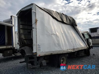 Trzecie zdjęcie samochodu z tyłu: 2012 ISUZU NPR HD BOX TRUCK VIN:JALC4W160C7002848 - miniatura
